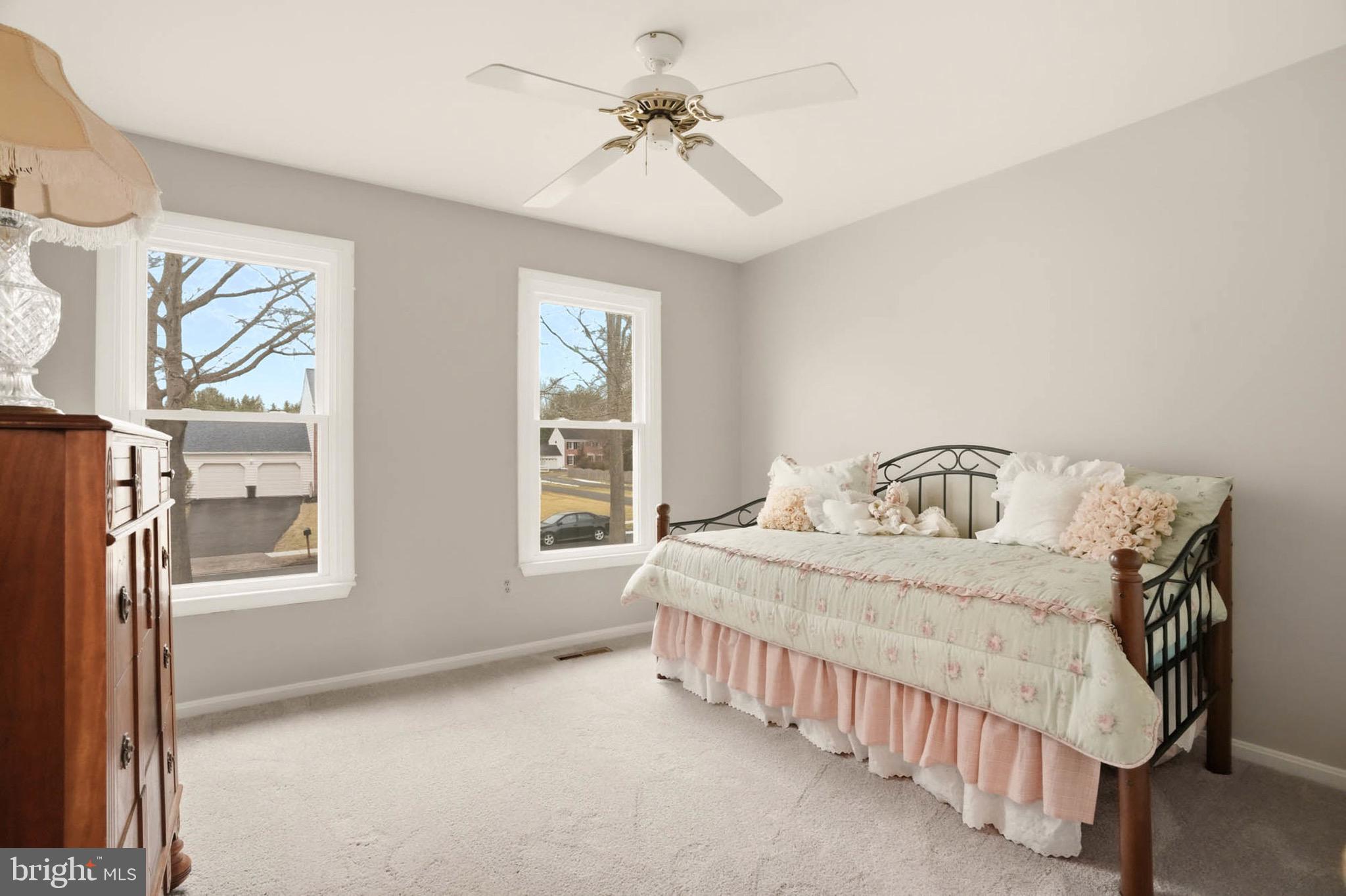 10218 RALEIGH TAVERN LANE