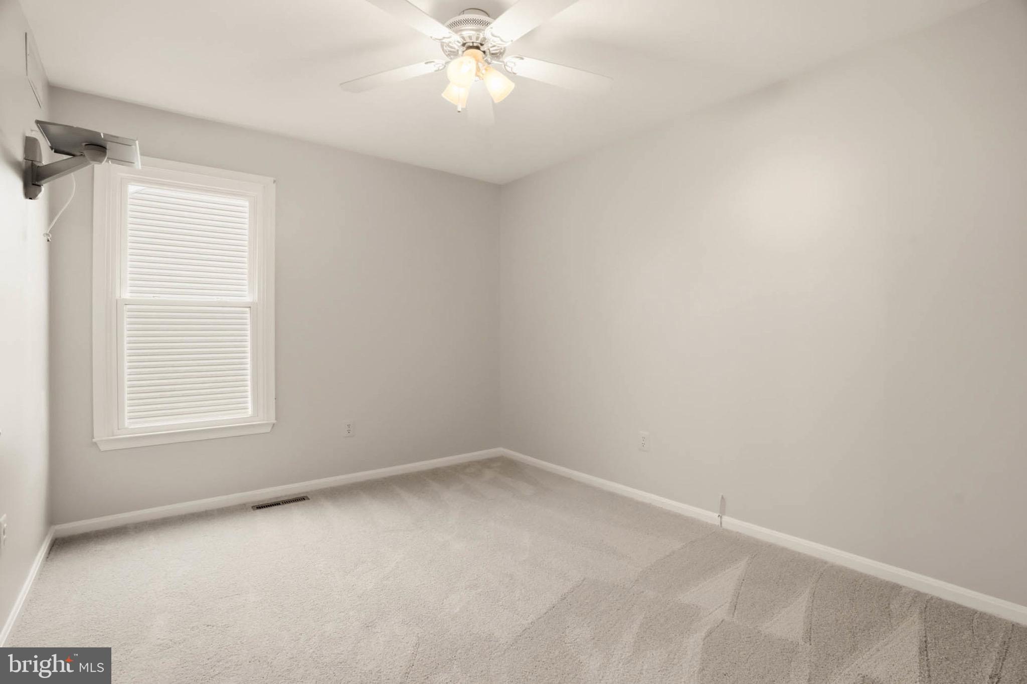 10218 RALEIGH TAVERN LANE