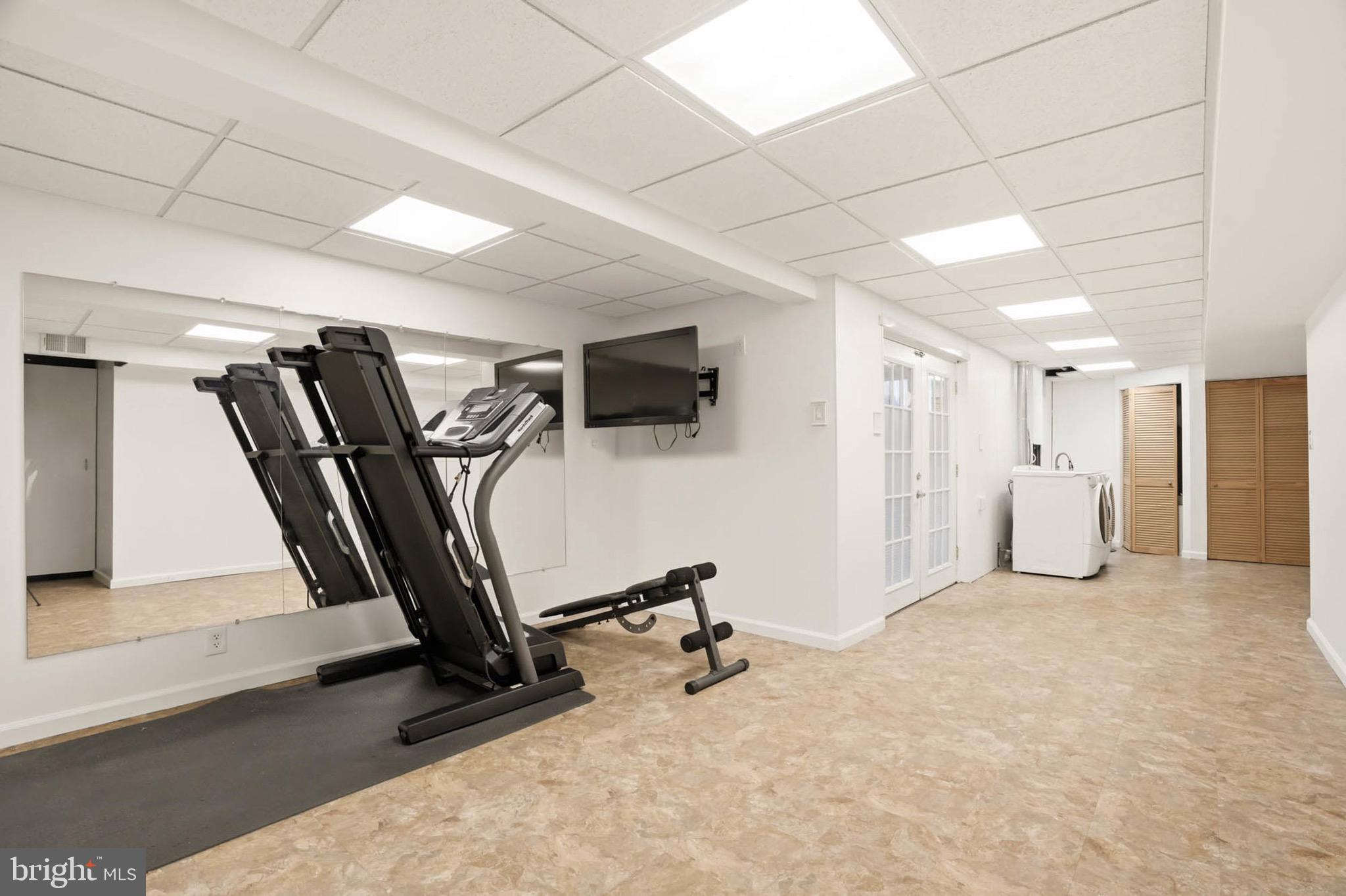 10218 RALEIGH TAVERN LANE