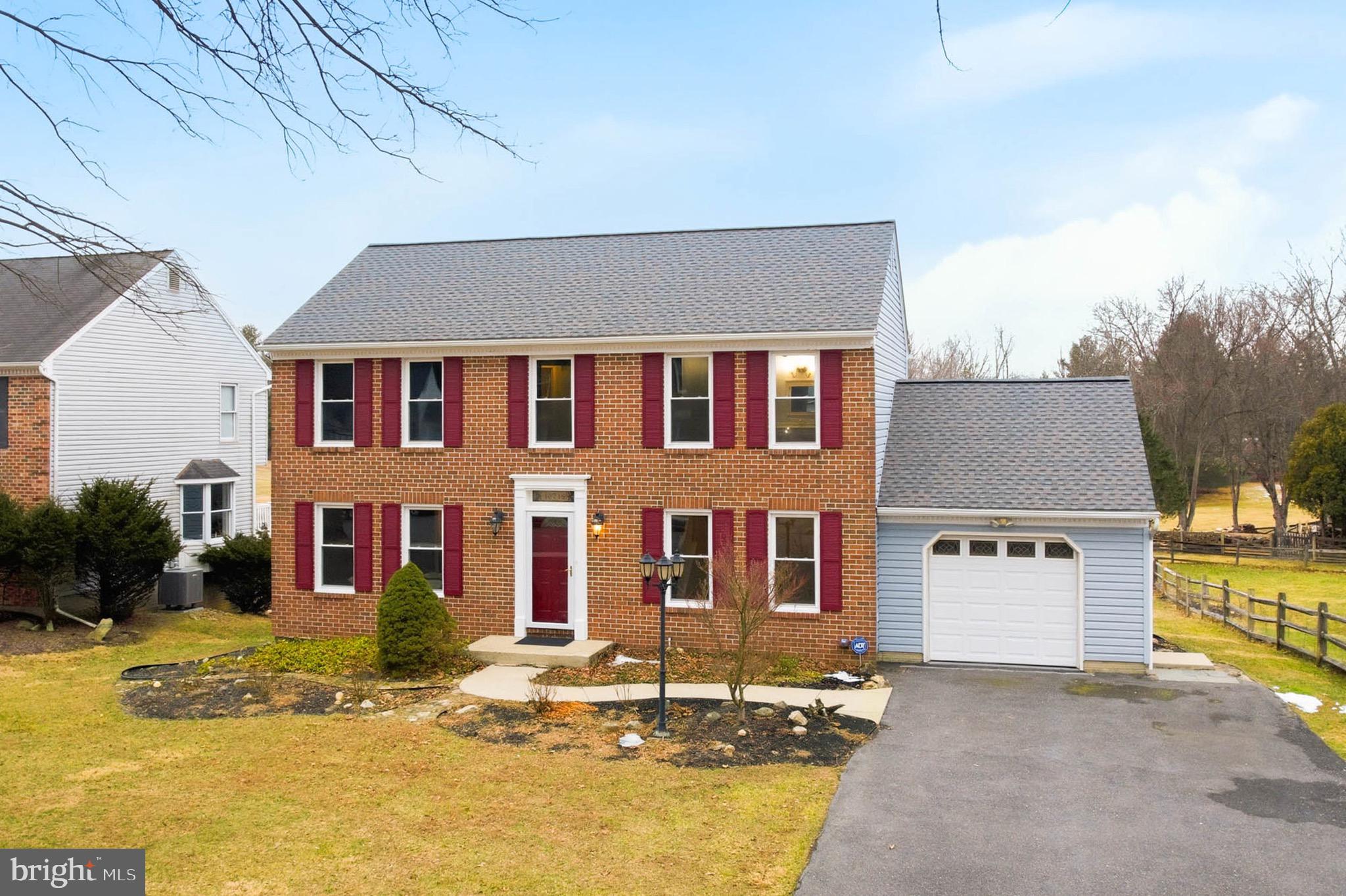 10218 RALEIGH TAVERN LANE