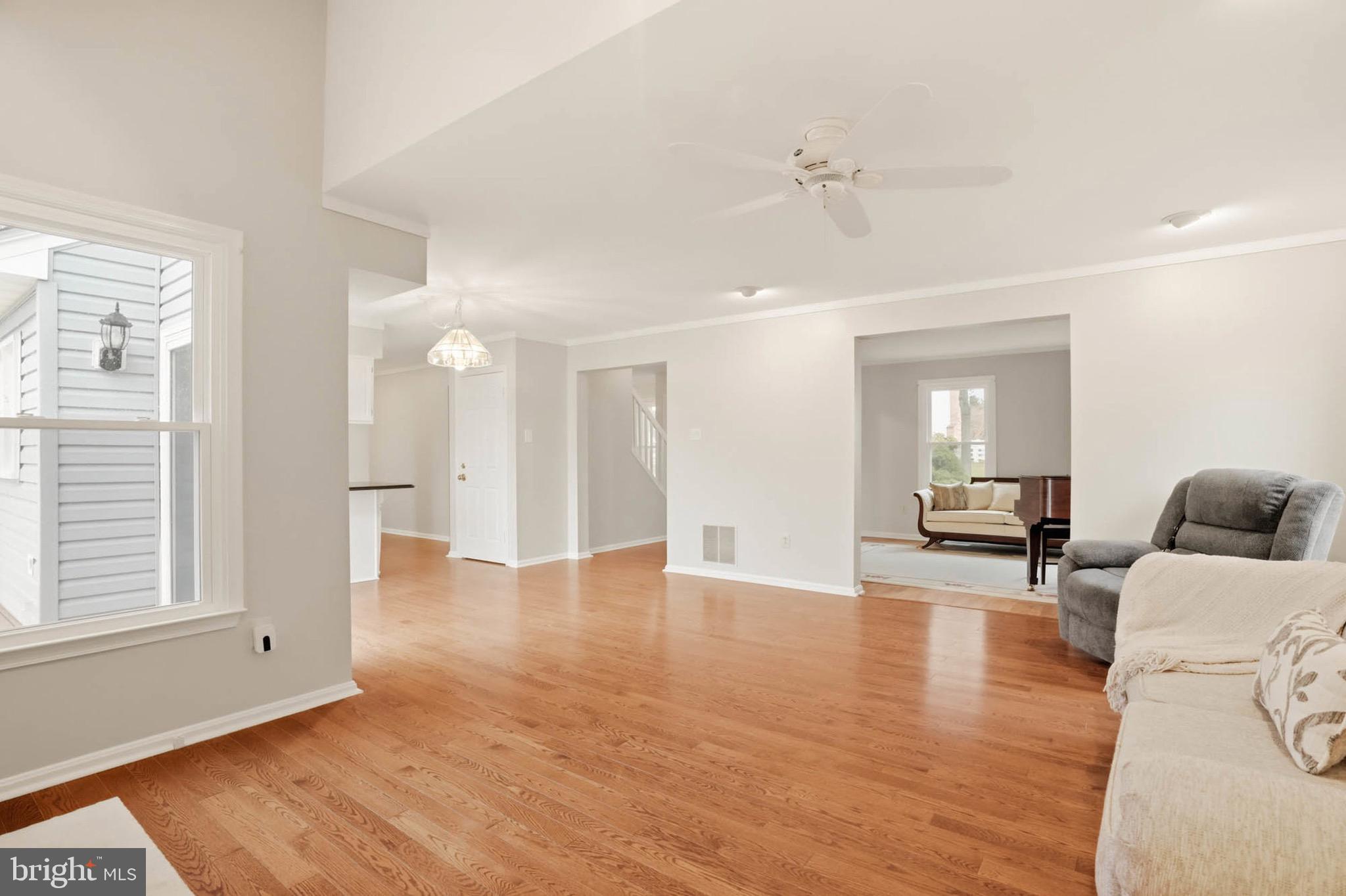 10218 RALEIGH TAVERN LANE