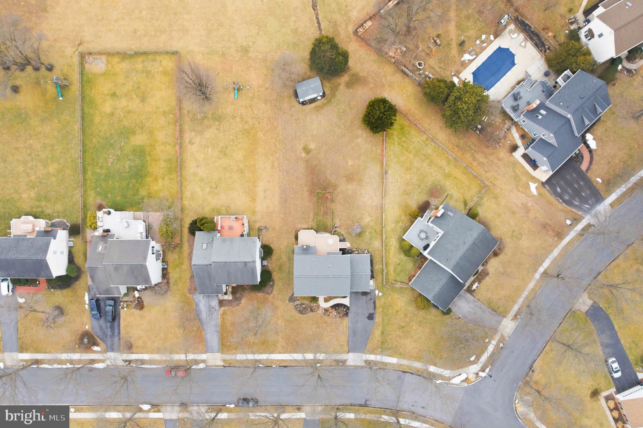 10218 RALEIGH TAVERN LANE