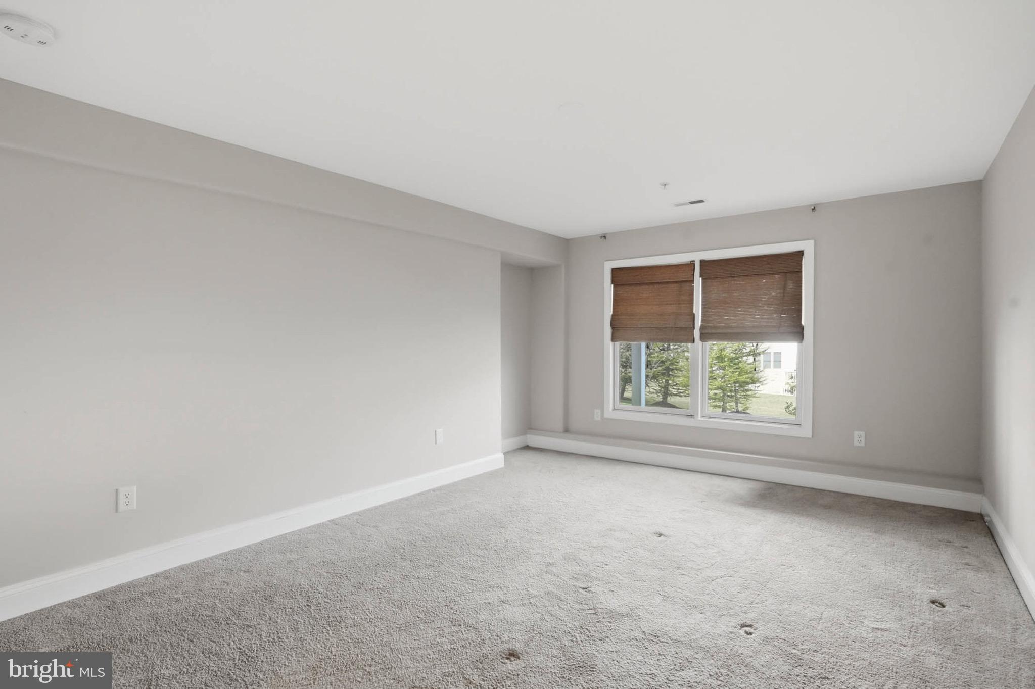 8704 TIMBER OAK LANE