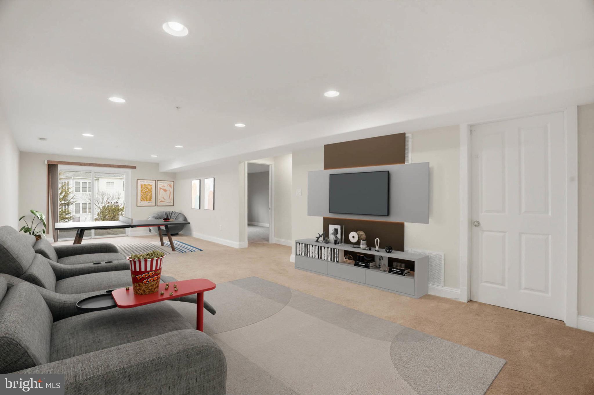 8704 TIMBER OAK LANE