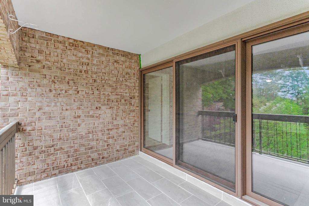 405 CHRISTOPHER AVE #22