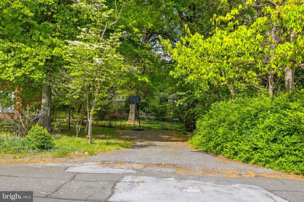 PARKMAN ROAD