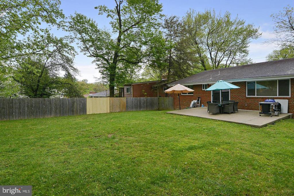 717 HILLSBORO DRIVE