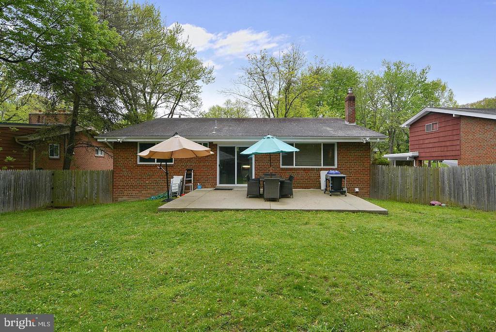 717 HILLSBORO DRIVE