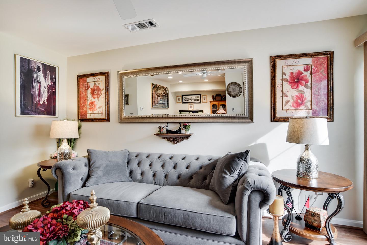 13905 King George #353