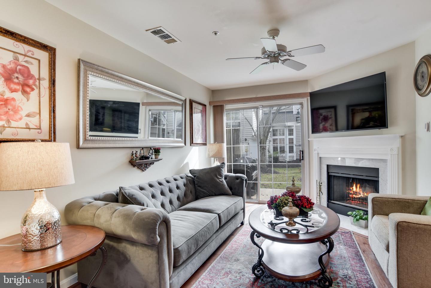 13905 King George #353