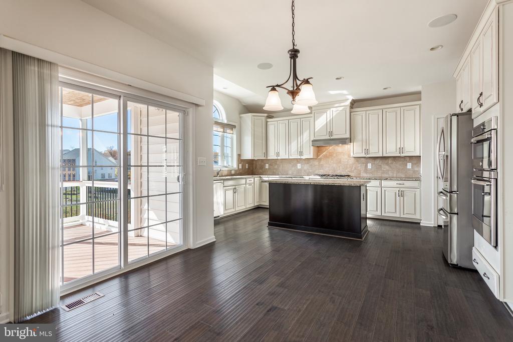 11011 Flying Change Ct