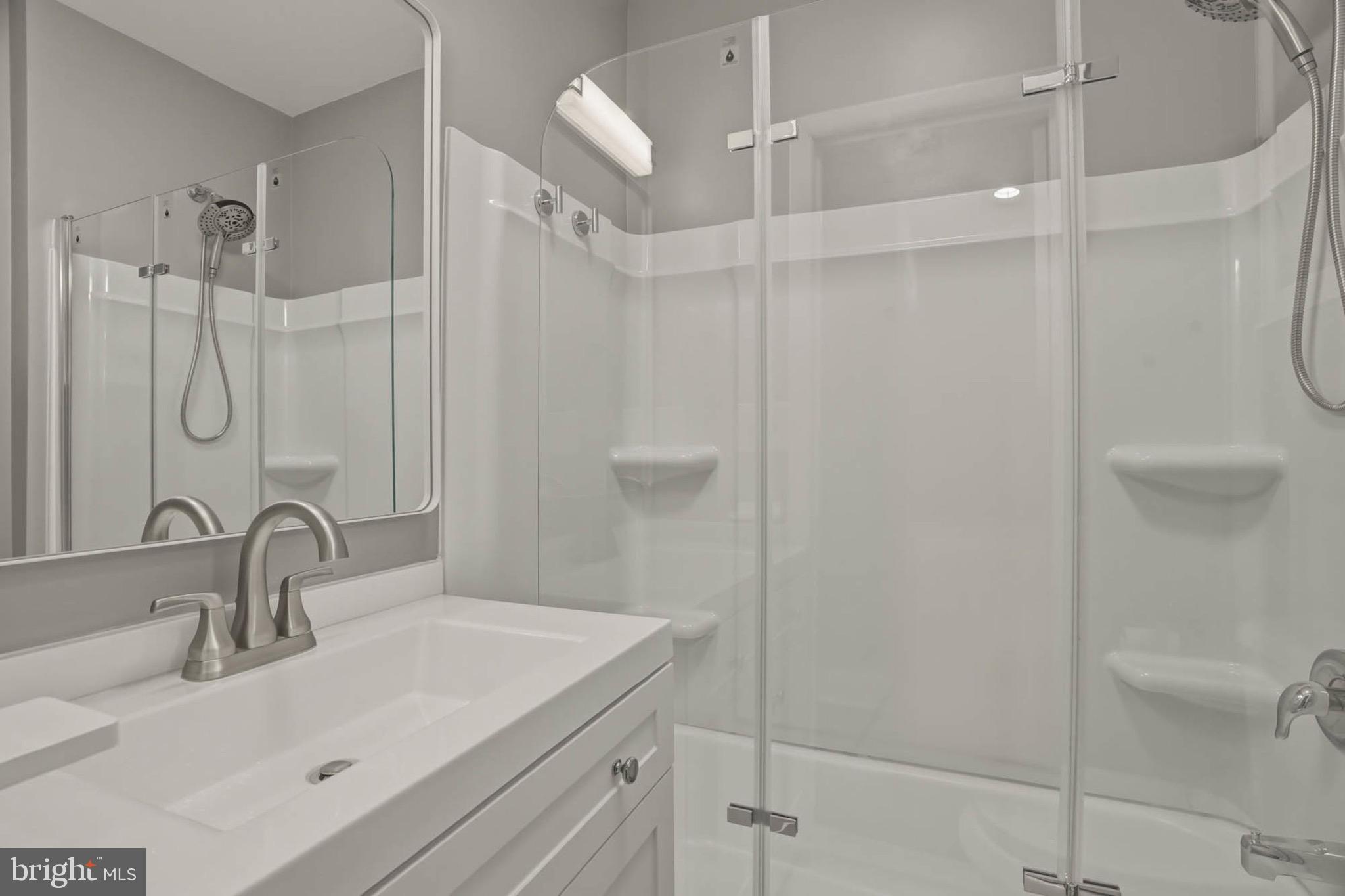 13501 HARRISON AVENUE