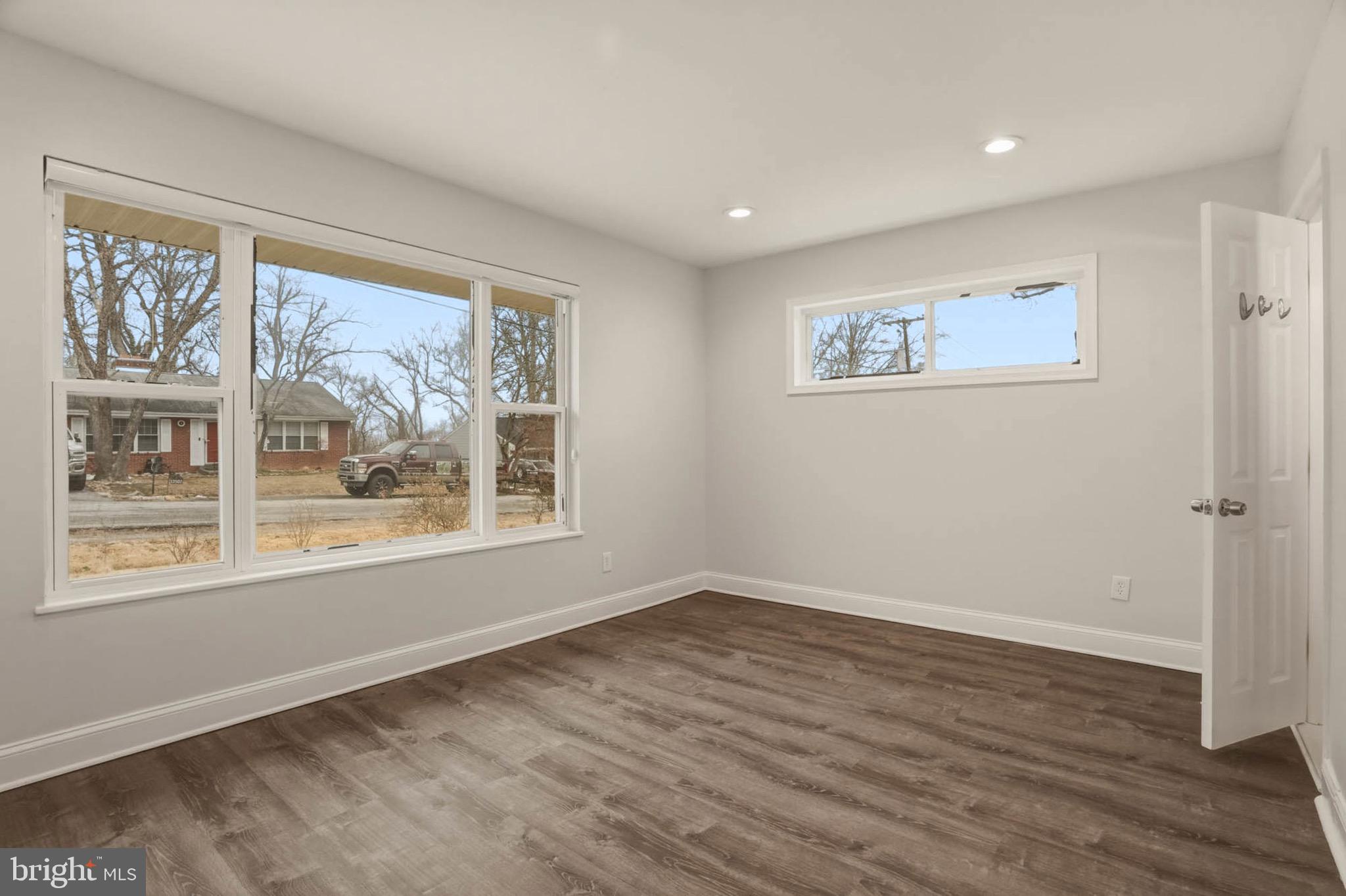 13501 HARRISON AVENUE