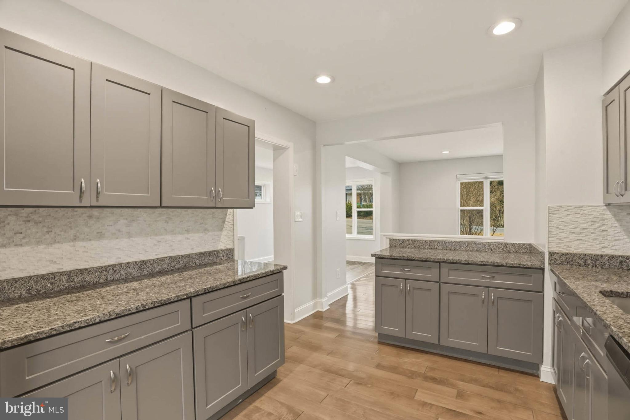 13501 HARRISON AVENUE