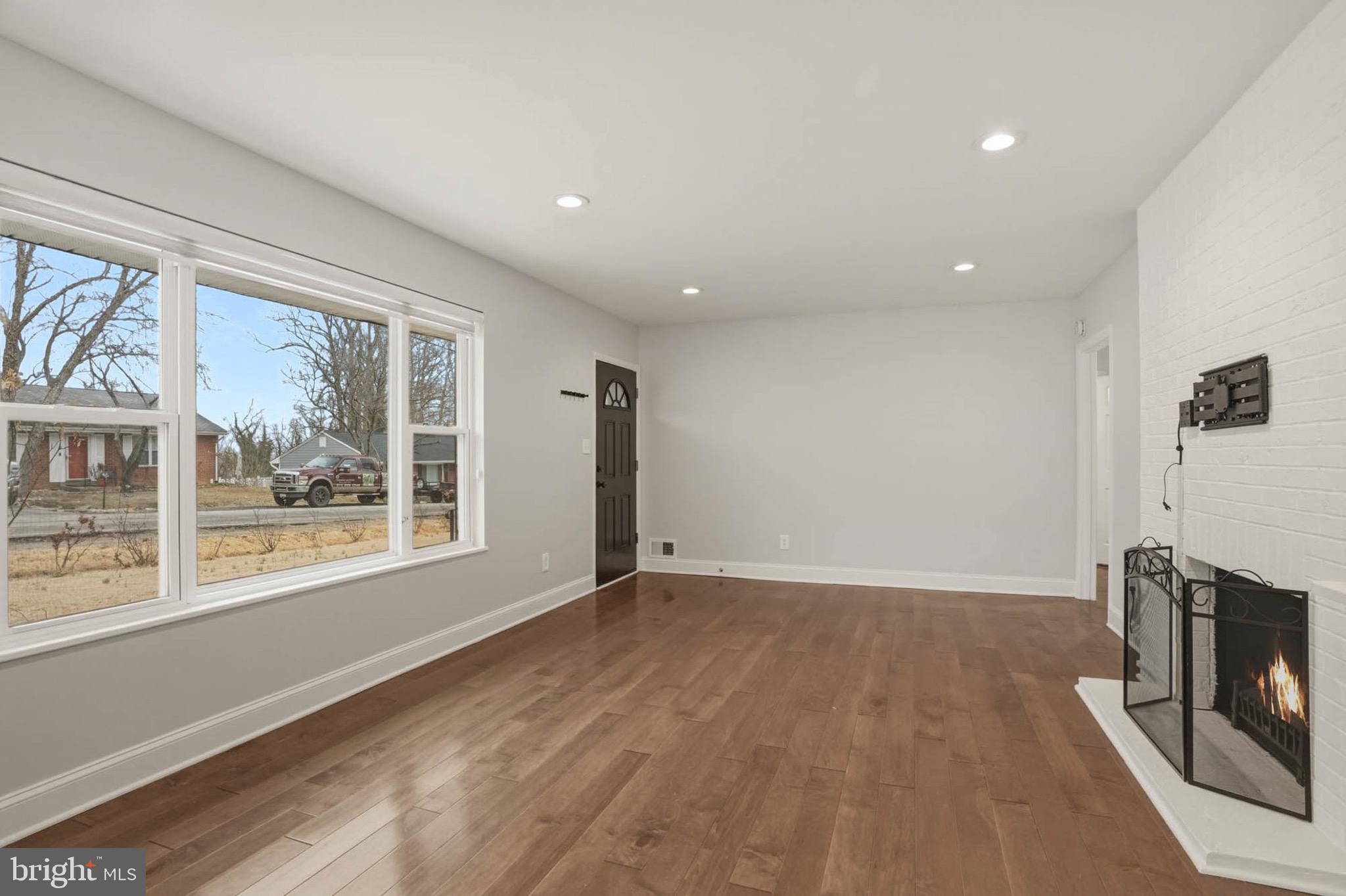 13501 HARRISON AVENUE