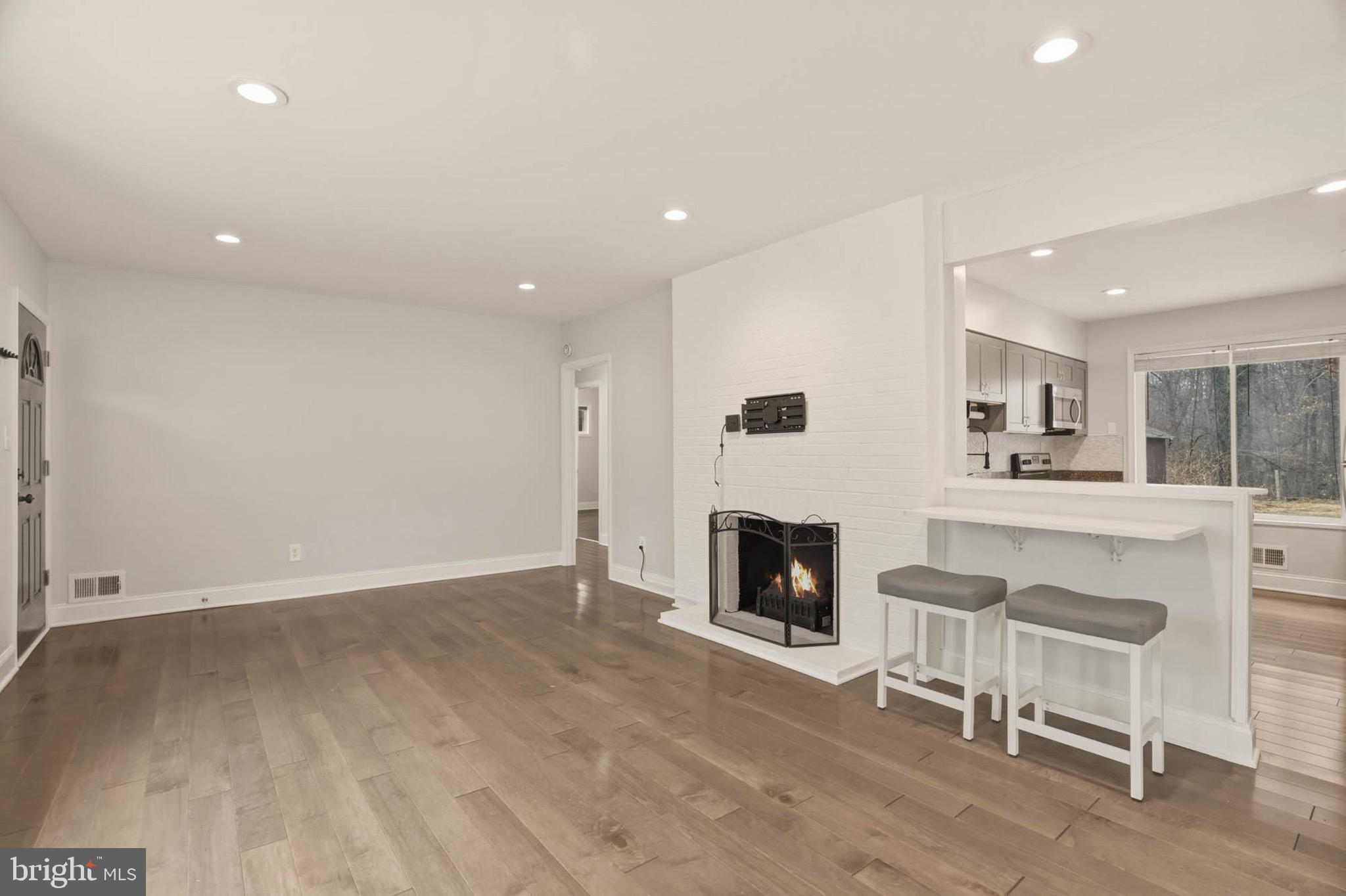 13501 HARRISON AVENUE