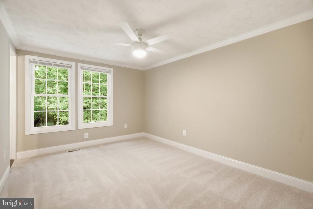 310 SHADY GLEN DRIVE