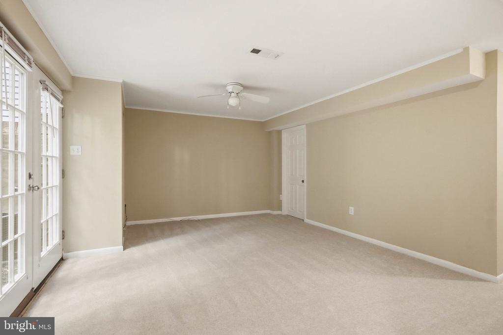 310 SHADY GLEN DRIVE