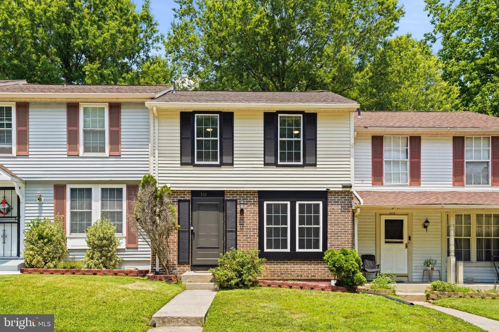 310 SHADY GLEN DRIVE