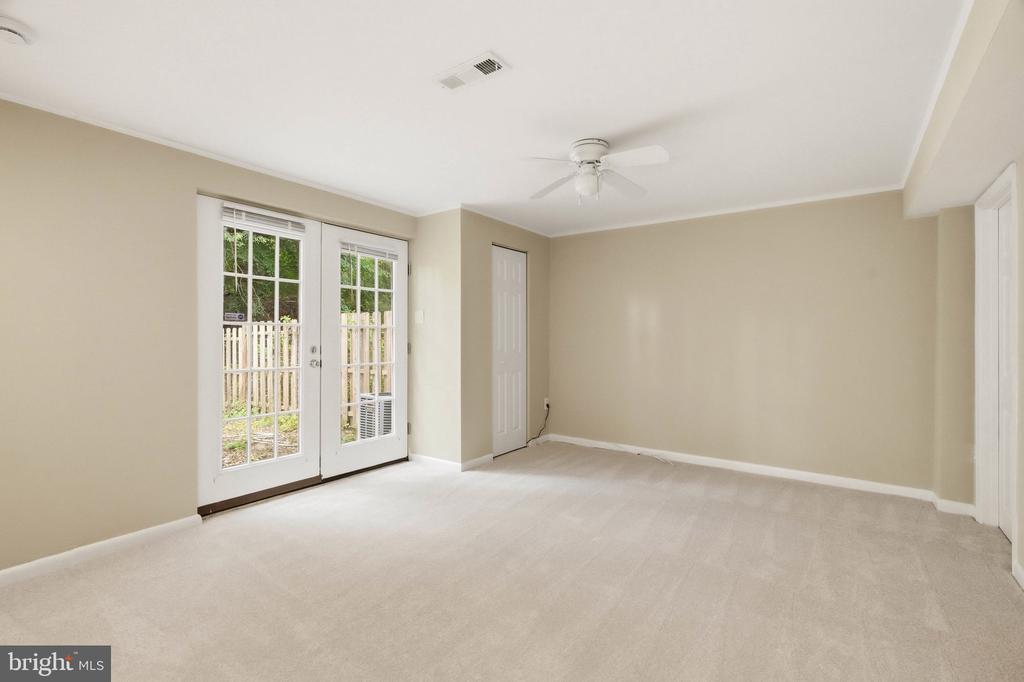310 SHADY GLEN DRIVE