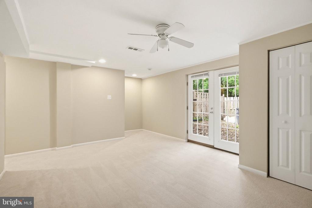 310 SHADY GLEN DRIVE