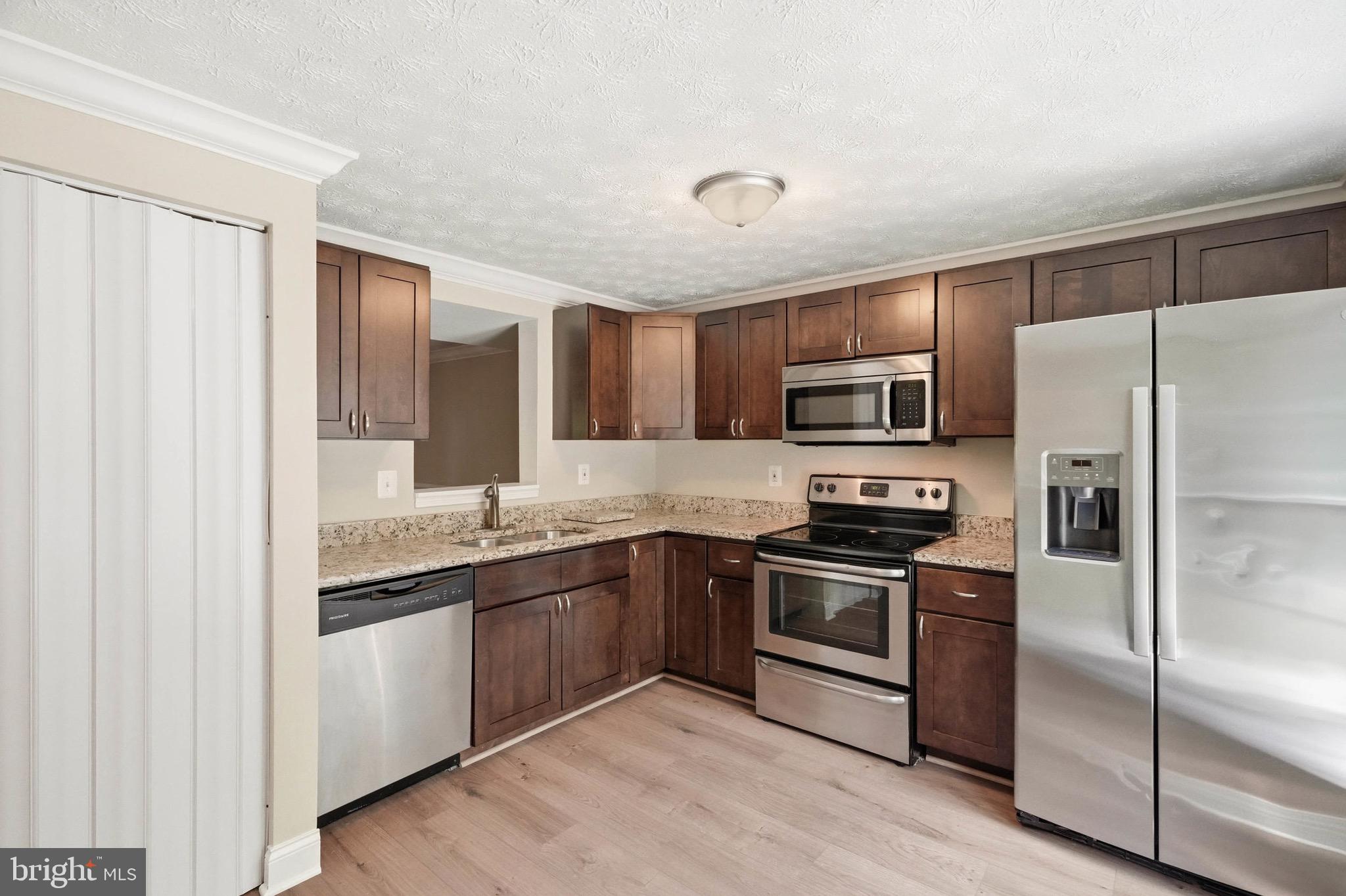 310 SHADY GLEN DRIVE