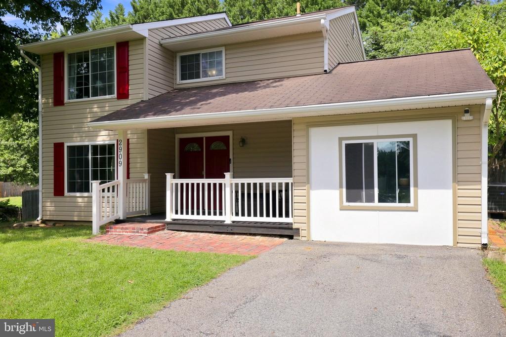 2909 NEEDLEWOOD LANE
