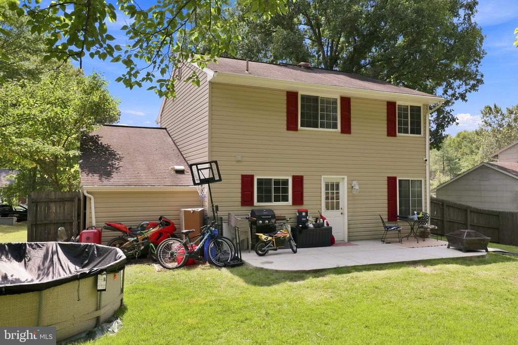 2909 NEEDLEWOOD LANE