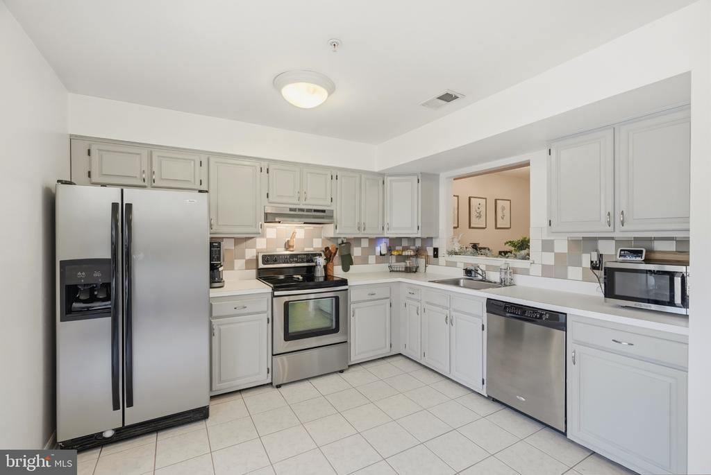 4634 COLONEL FENWICK PLACE Unit: 410