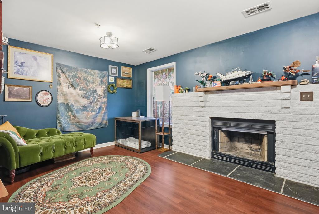 4634 COLONEL FENWICK PLACE Unit: 410