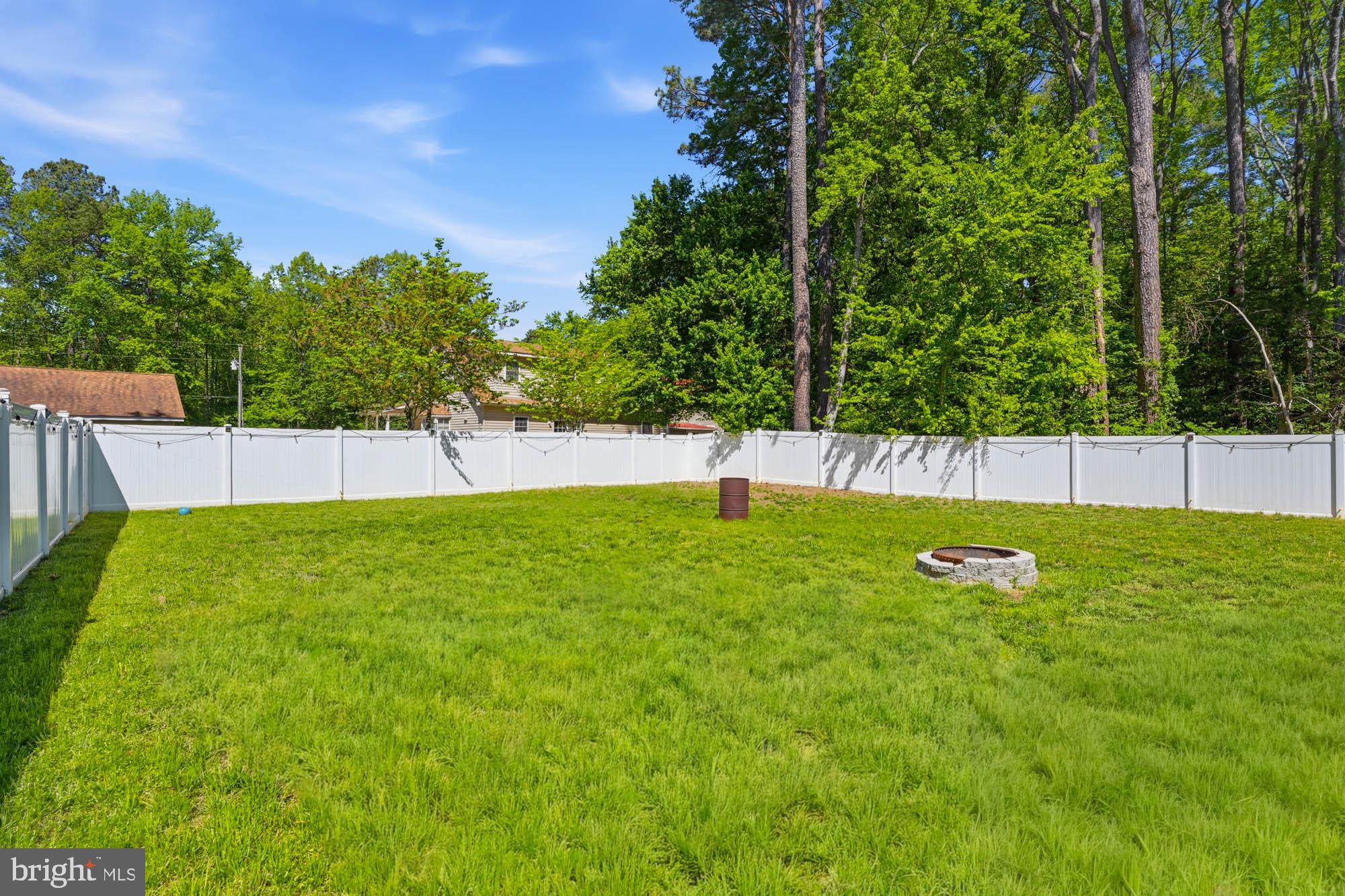 283 SHOREWOOD DRIVE