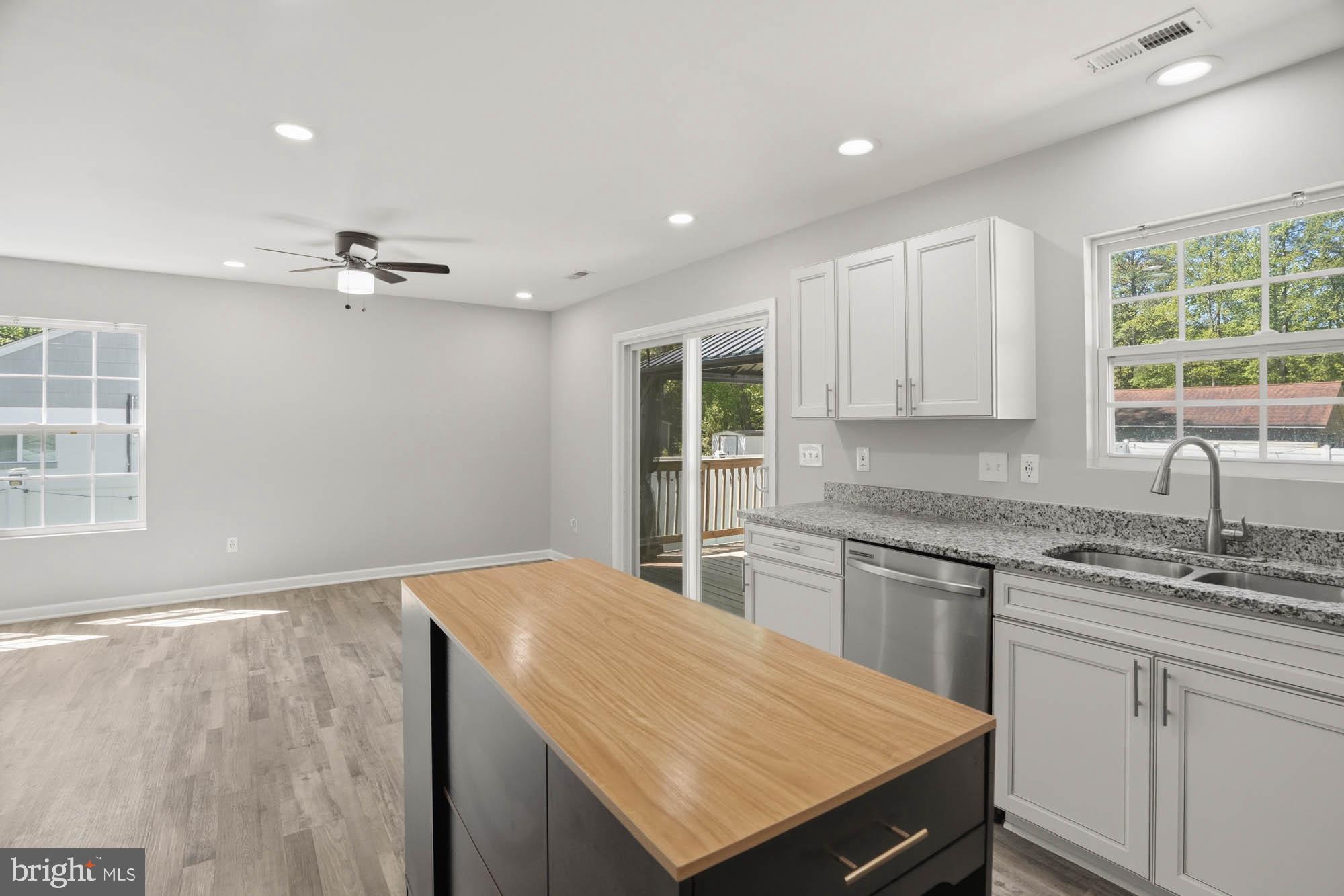 283 SHOREWOOD DRIVE