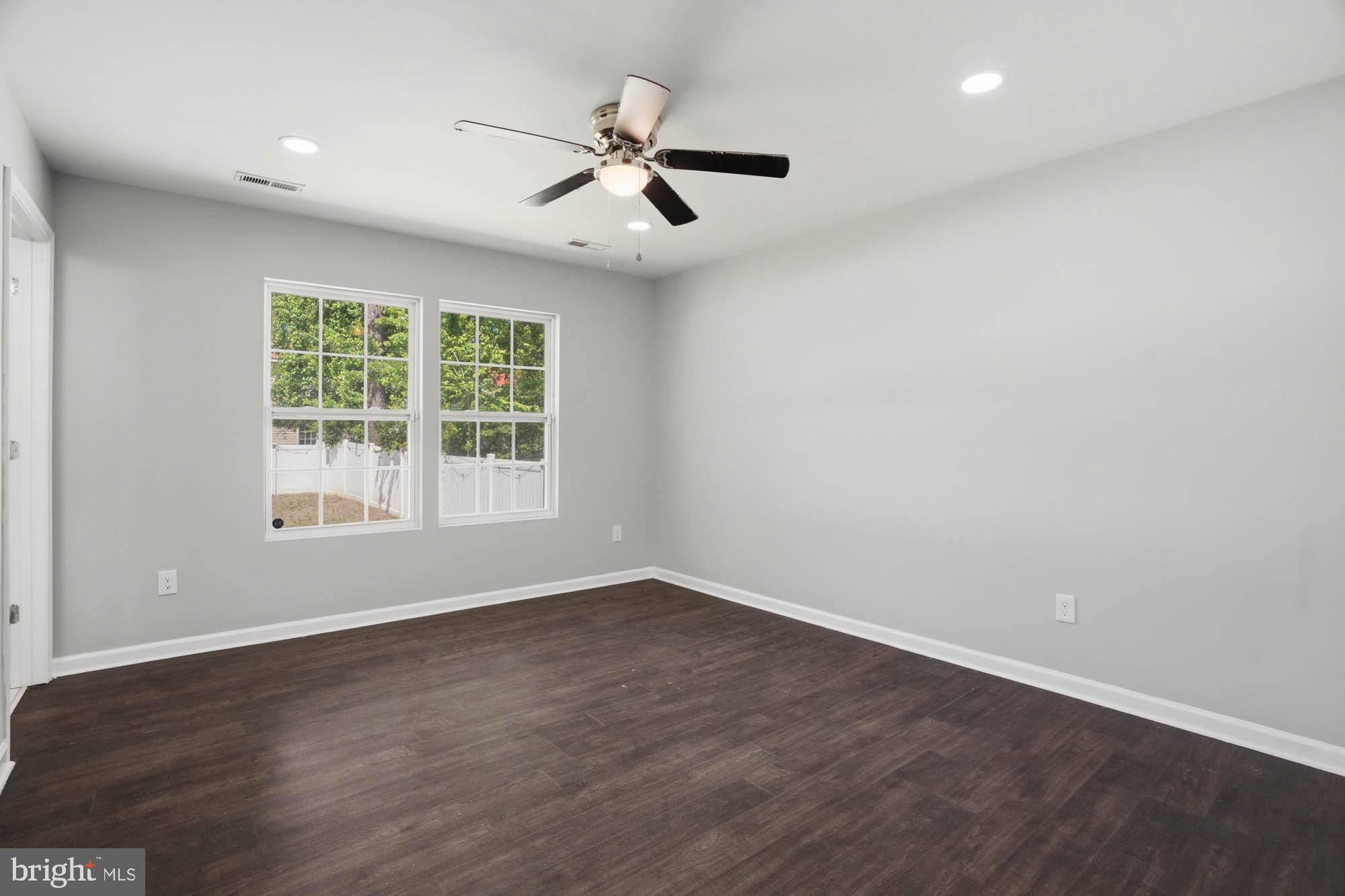 283 SHOREWOOD DRIVE