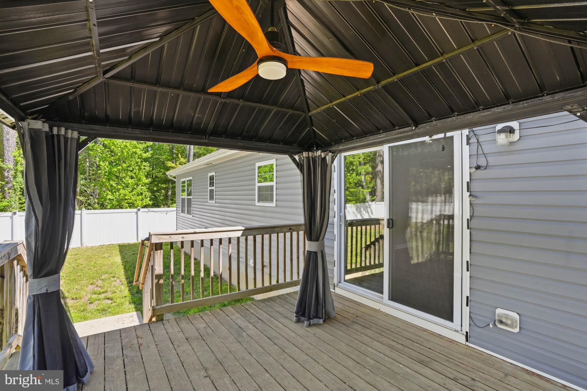 283 SHOREWOOD DRIVE