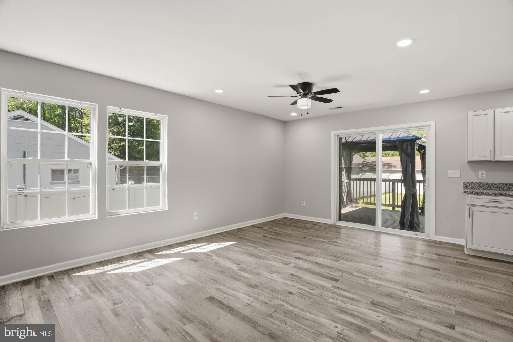 283 SHOREWOOD DRIVE
