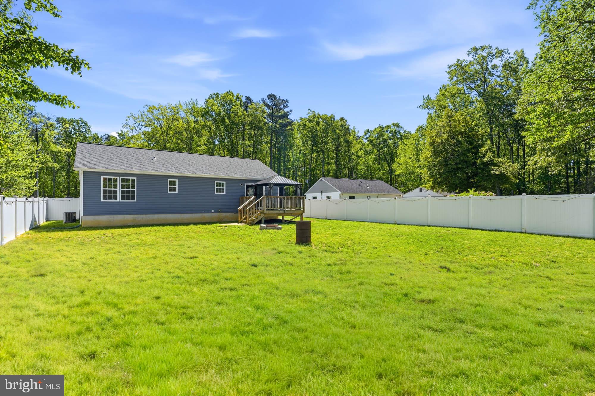 283 SHOREWOOD DRIVE