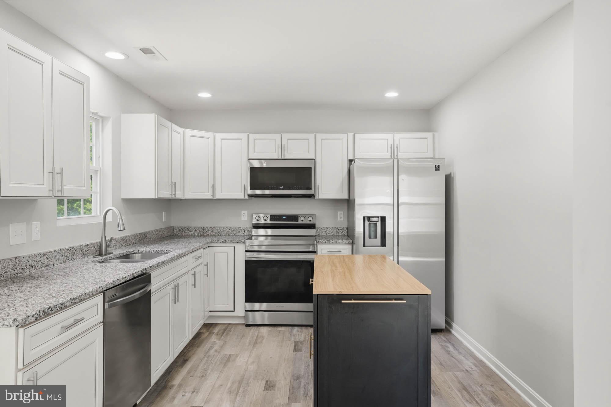 283 SHOREWOOD DRIVE