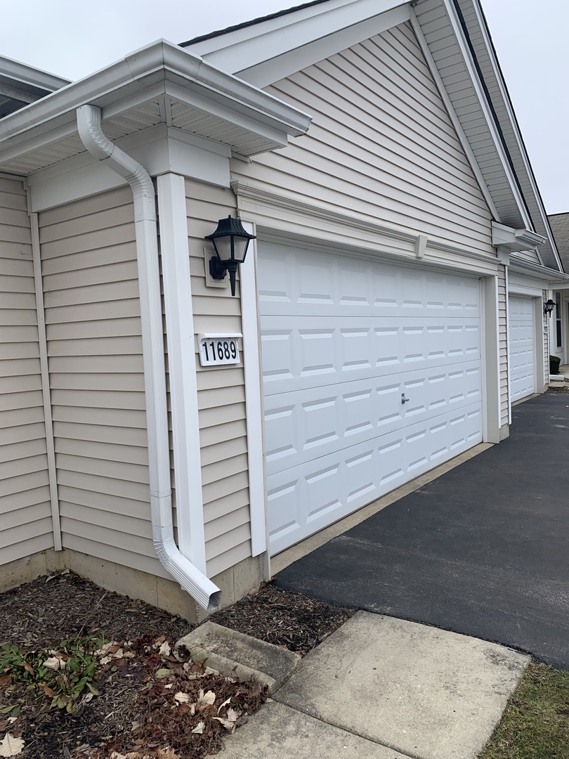 11689 MESSINER Drive Unit: 0