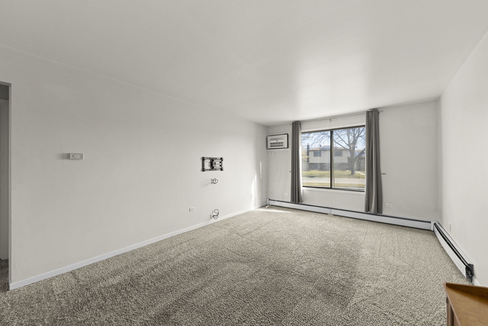4564 W 131st Street Unit: 1N