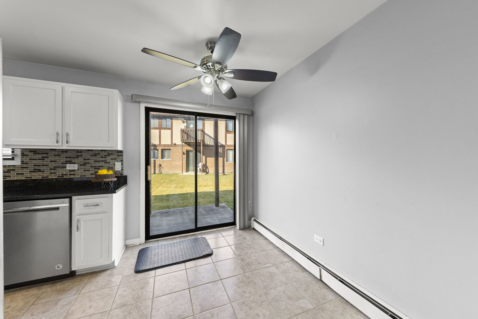 4564 W 131st Street Unit: 1N