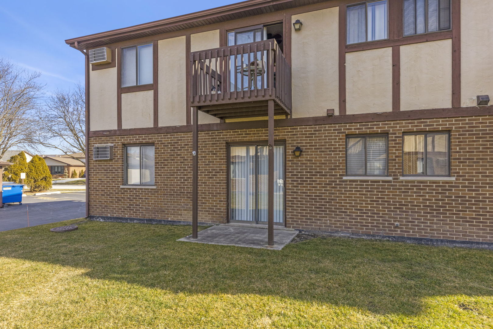 4564 W 131st Street Unit: 1N