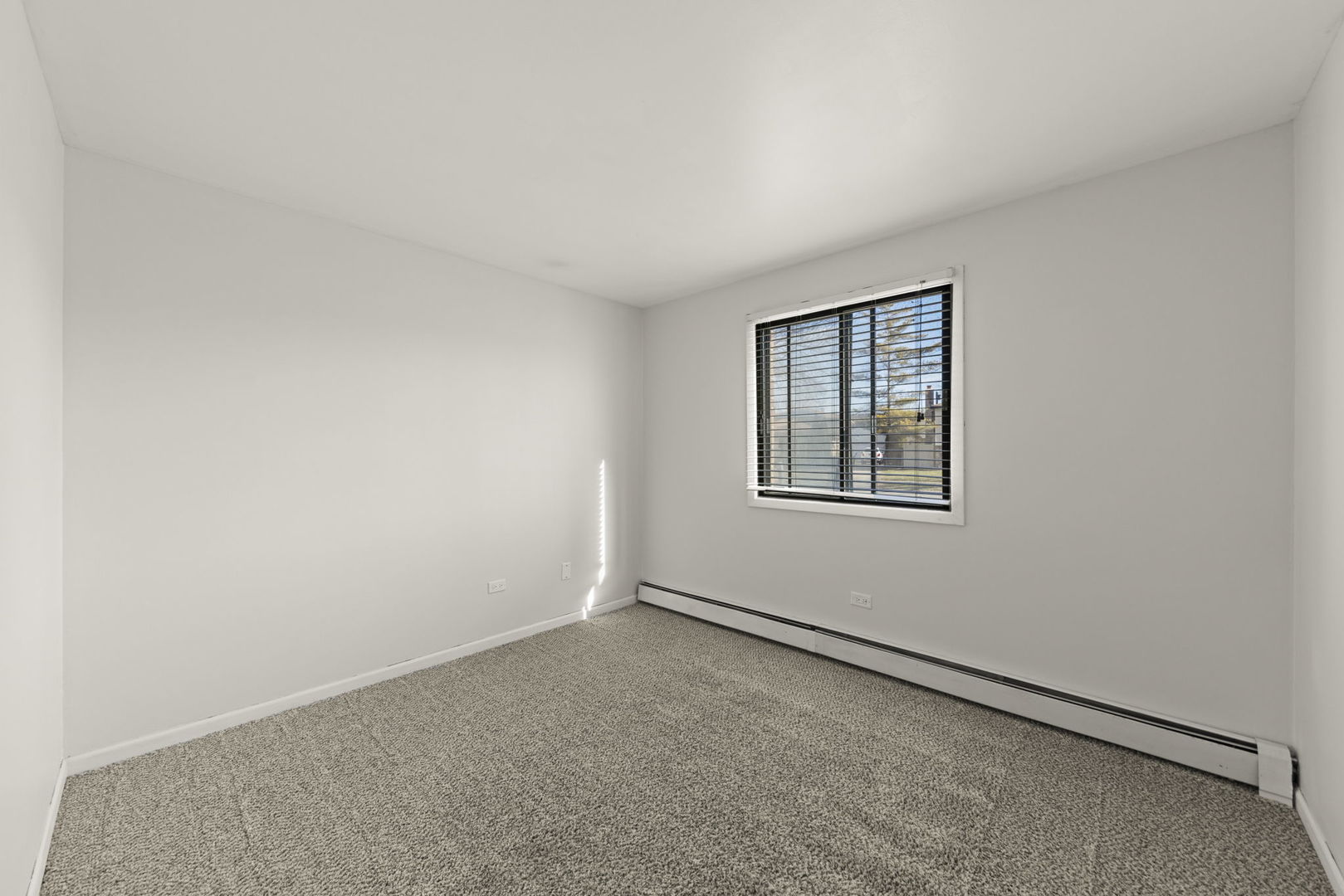 4564 W 131st Street Unit: 1N