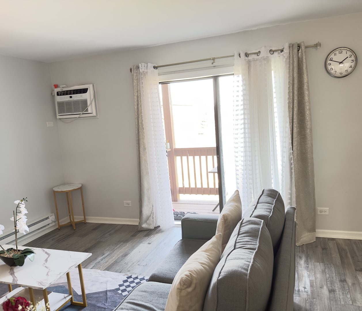 1002 Spruce Street Unit: 2B