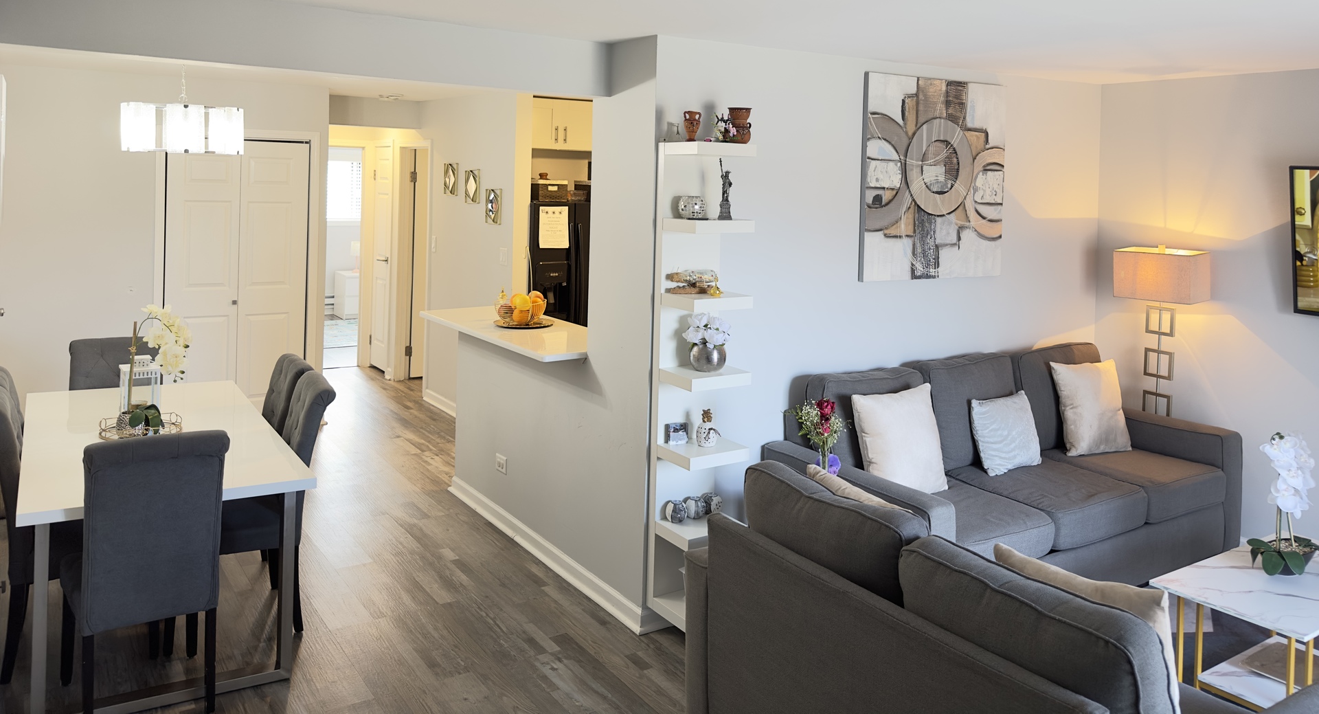 1002 Spruce Street Unit: 2B