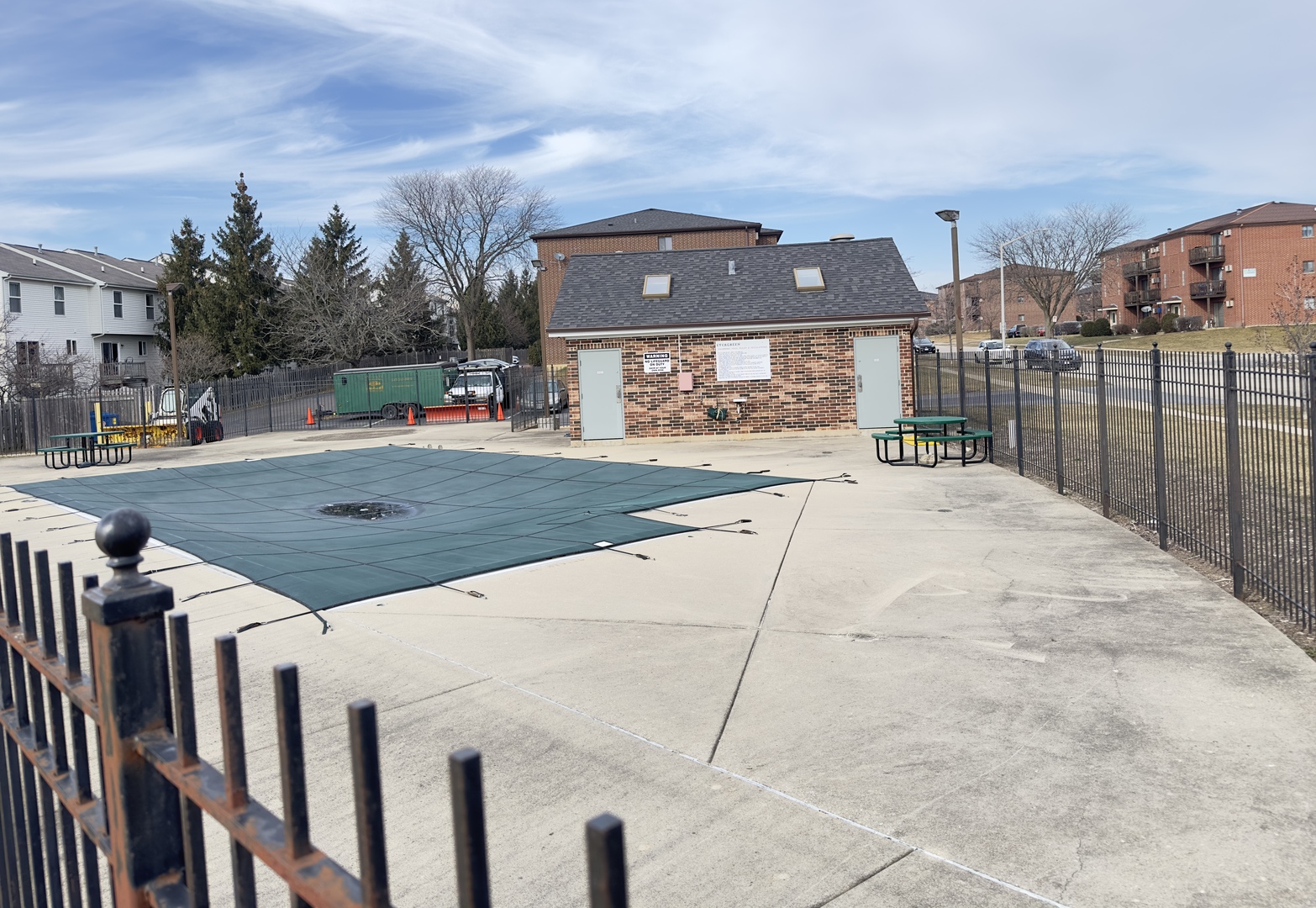 1002 Spruce Street Unit: 2B