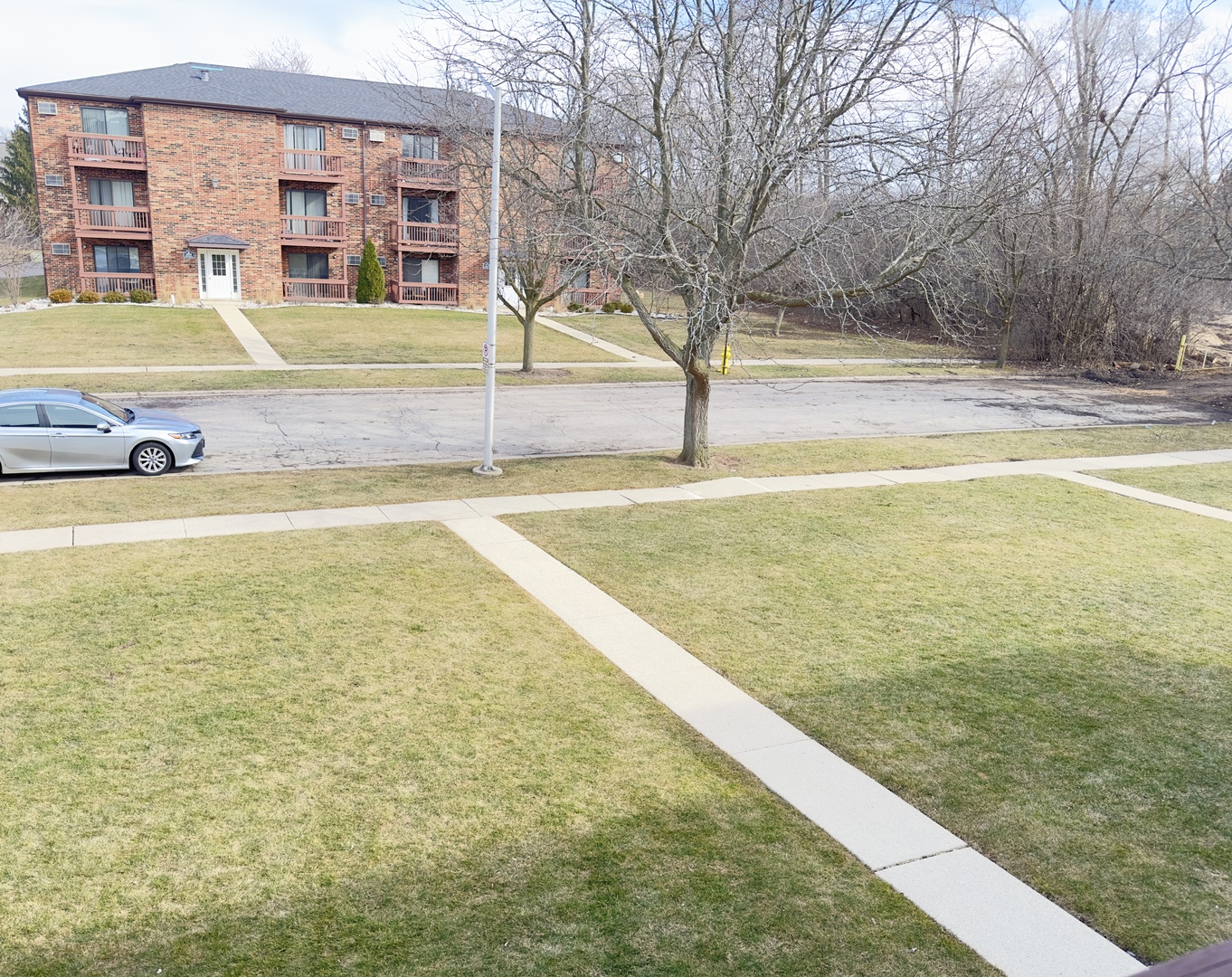 1002 Spruce Street Unit: 2B