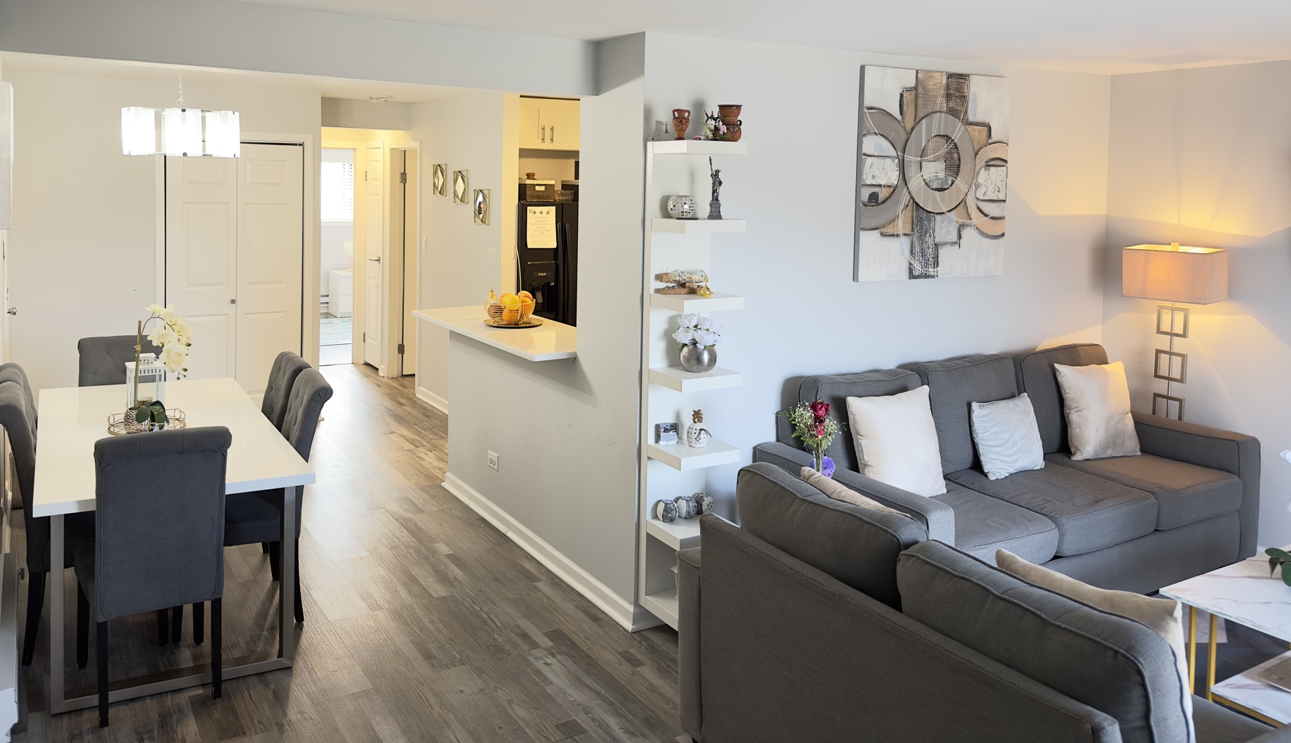 1002 Spruce Street Unit: 2B