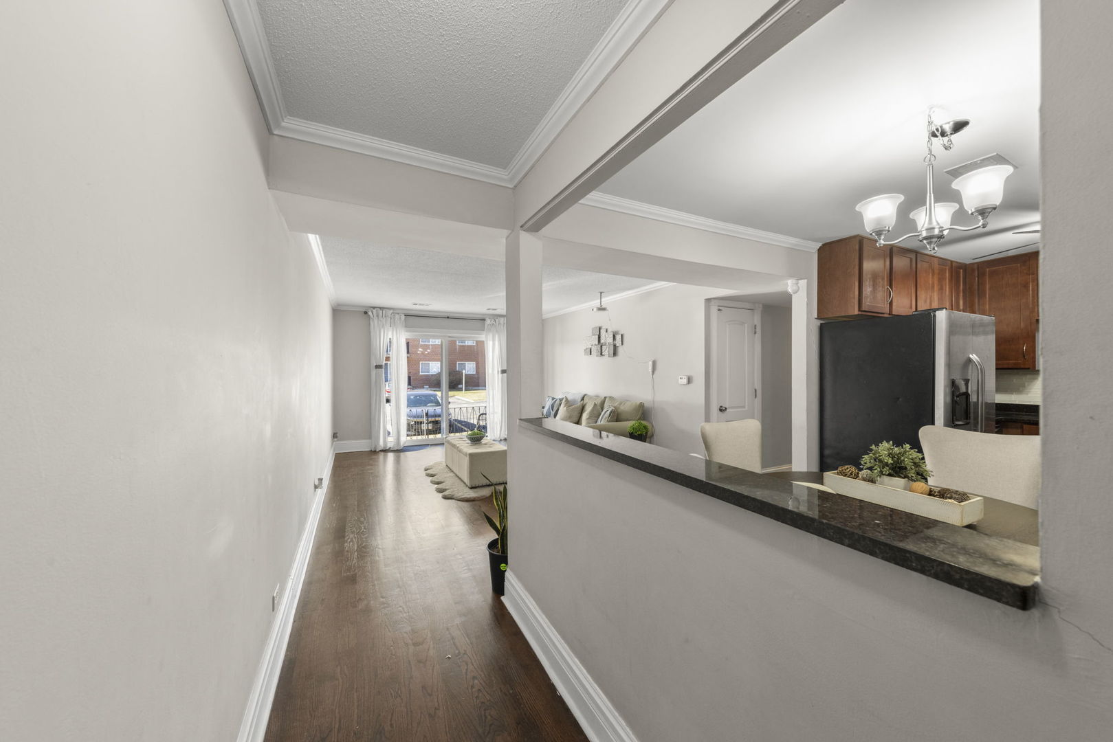 6135 W 94th Street Unit: A6