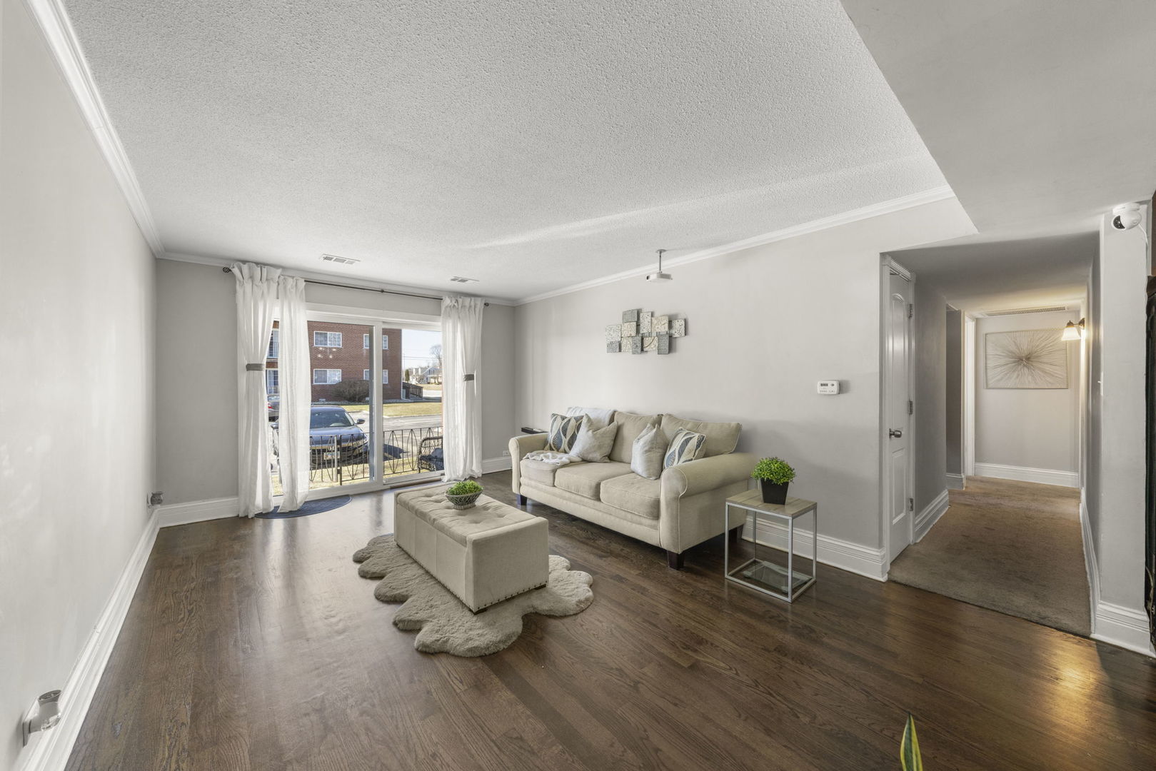 6135 W 94th Street Unit: A6