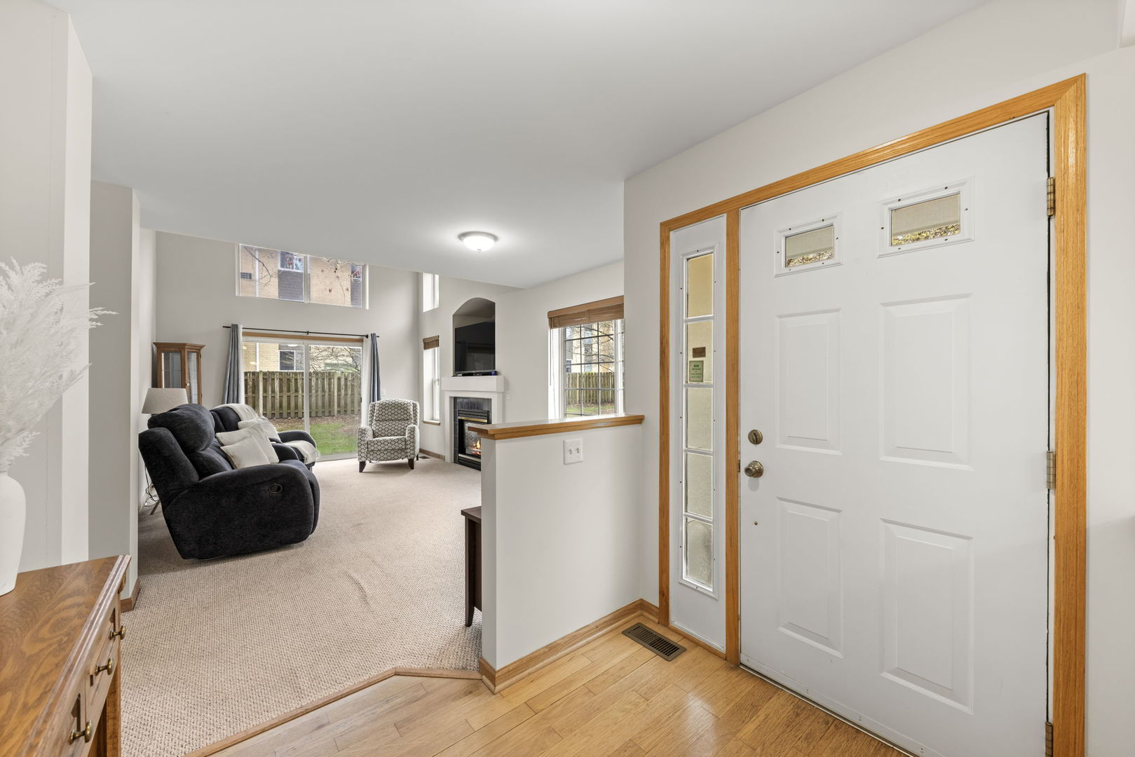1173 Hawthorne Lane